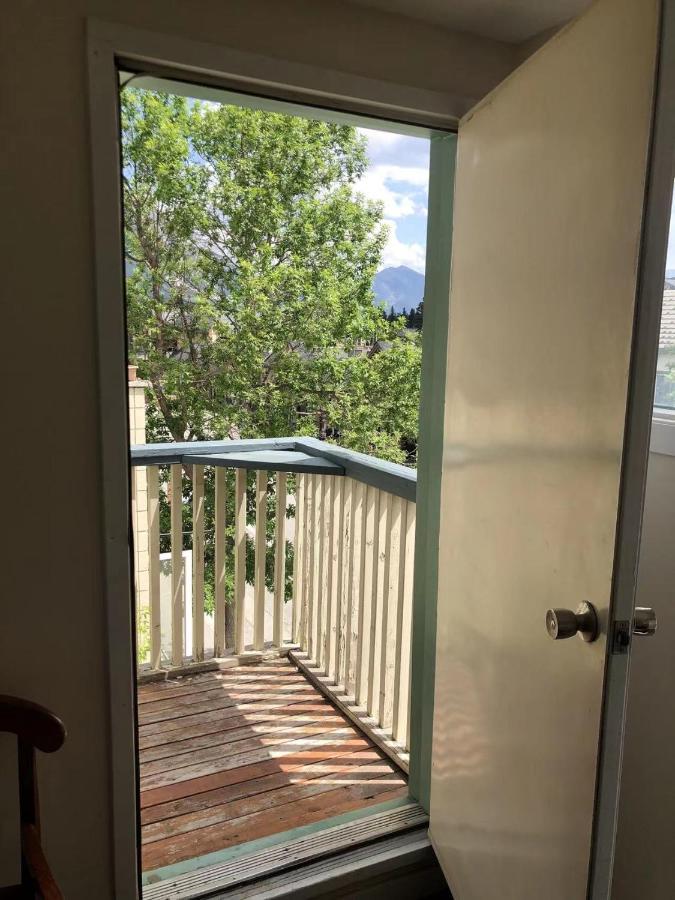 דירות קאנמור Unit #302 Mountain View 2 Beds In Dt מראה חיצוני תמונה